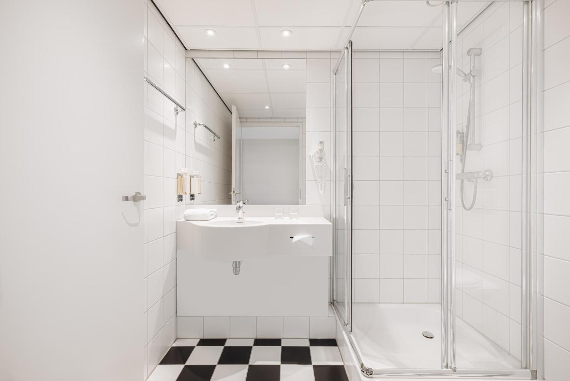 Leonardo Hotel Hengelo City Center Ngoại thất bức ảnh
