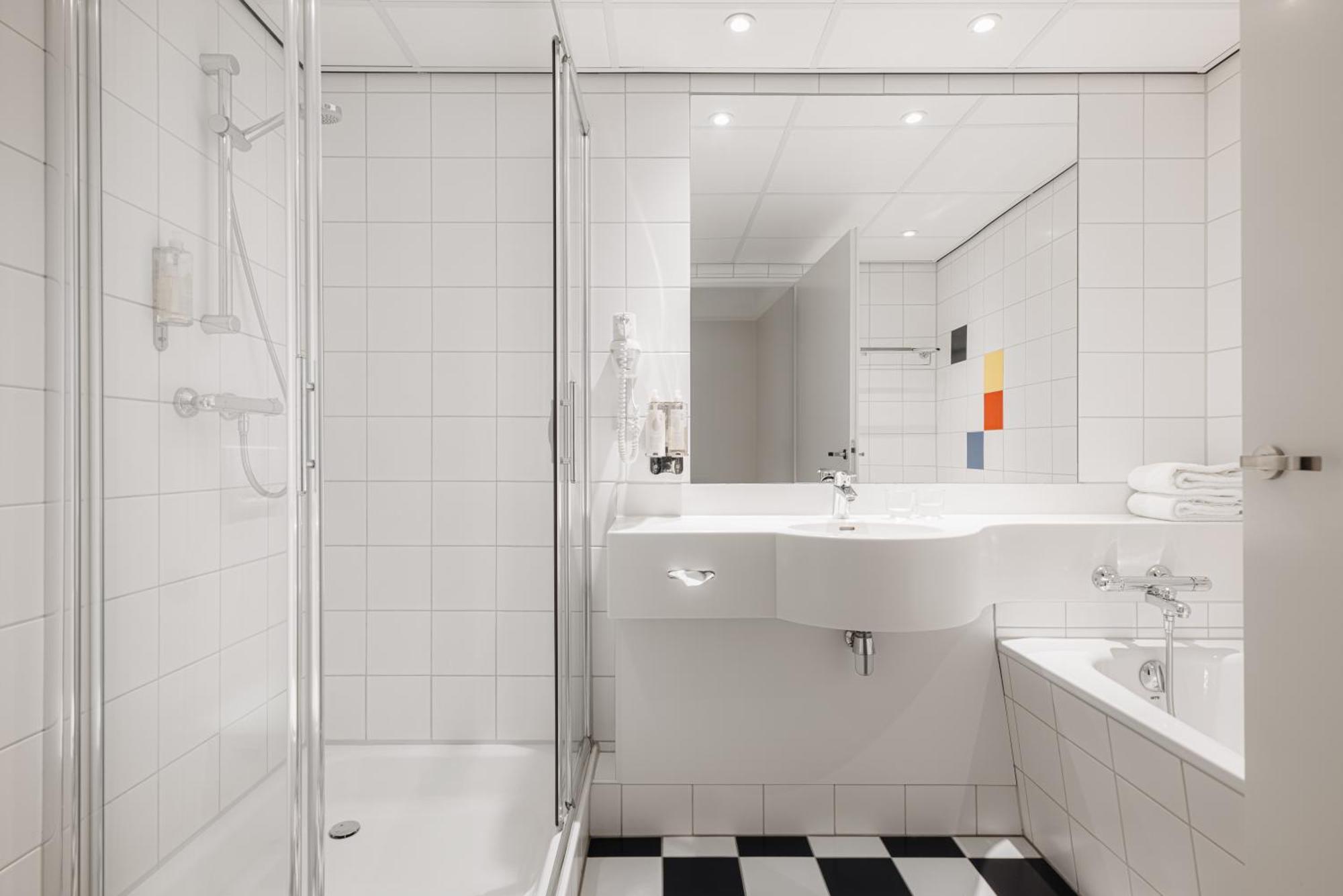 Leonardo Hotel Hengelo City Center Ngoại thất bức ảnh